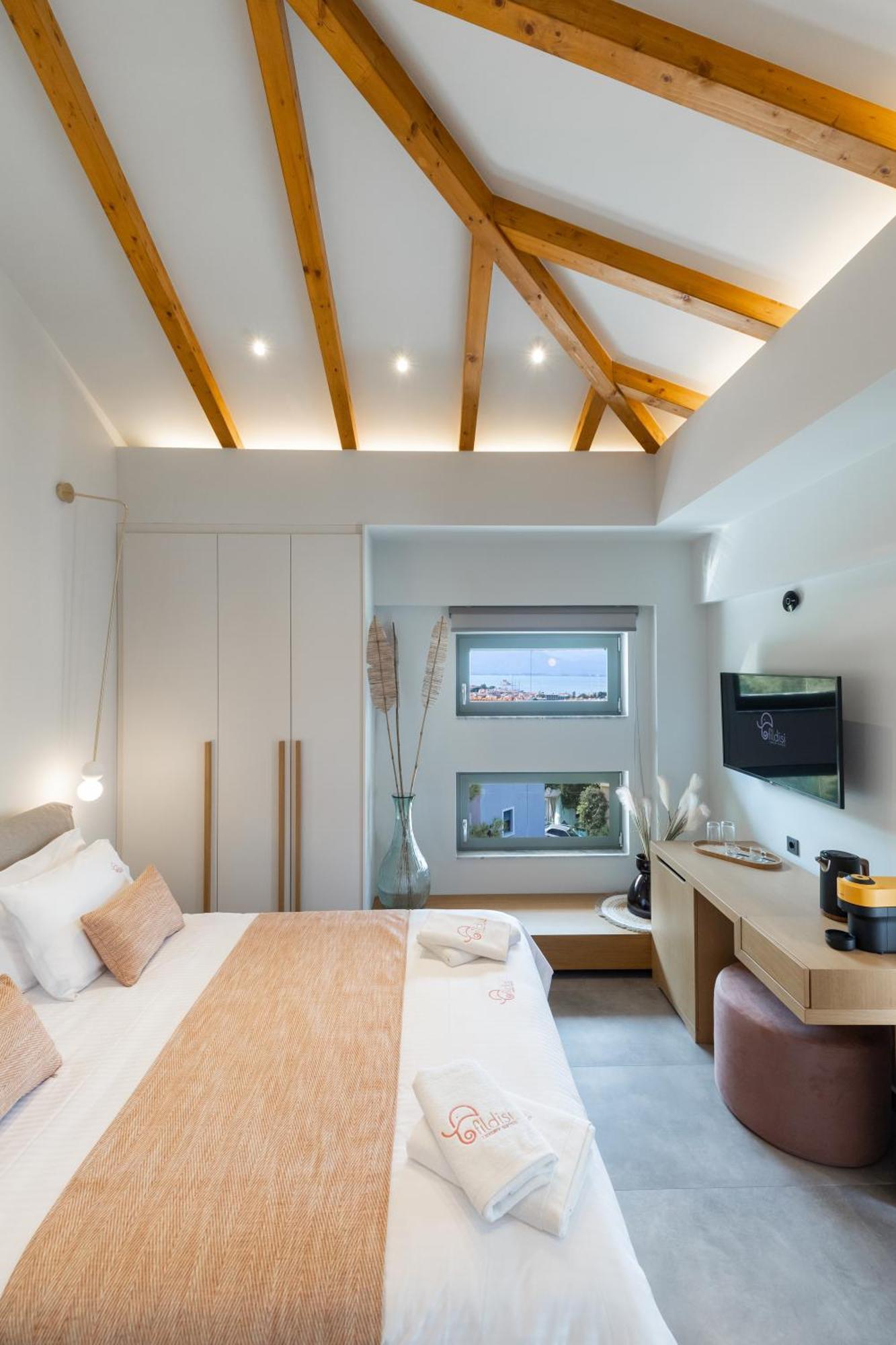 נאפפליו Fildisi Luxury Suites מראה חיצוני תמונה