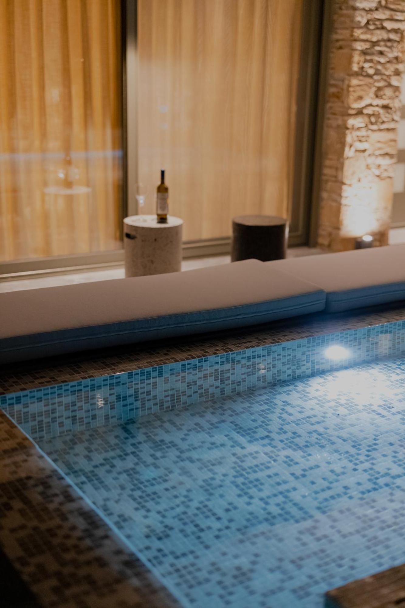 נאפפליו Fildisi Luxury Suites מראה חיצוני תמונה