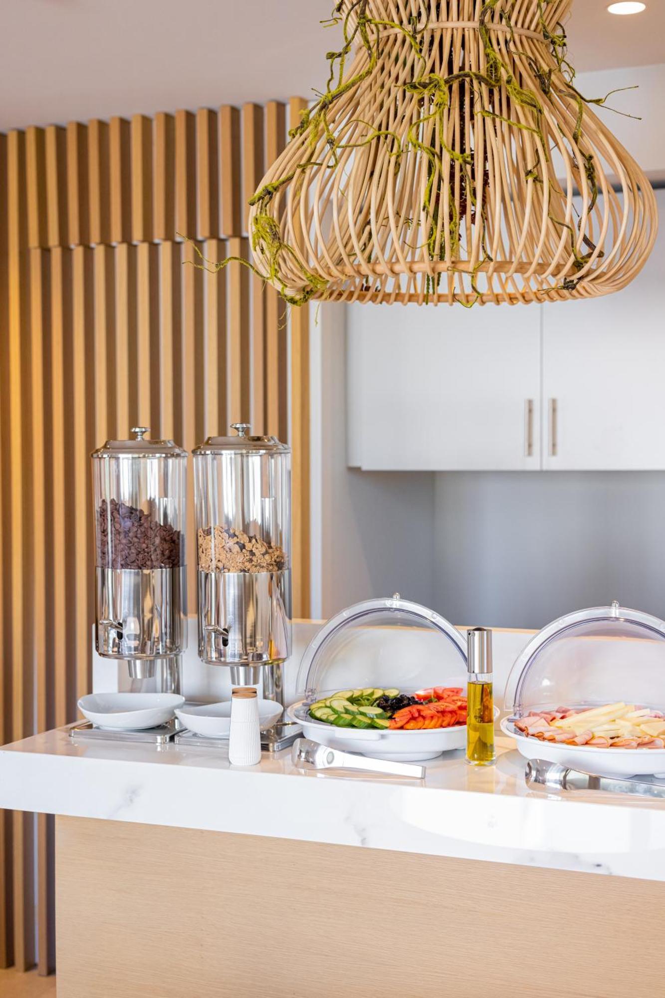 נאפפליו Fildisi Luxury Suites מראה חיצוני תמונה